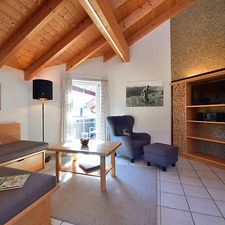 Haus Im Waeldle Apartmán *